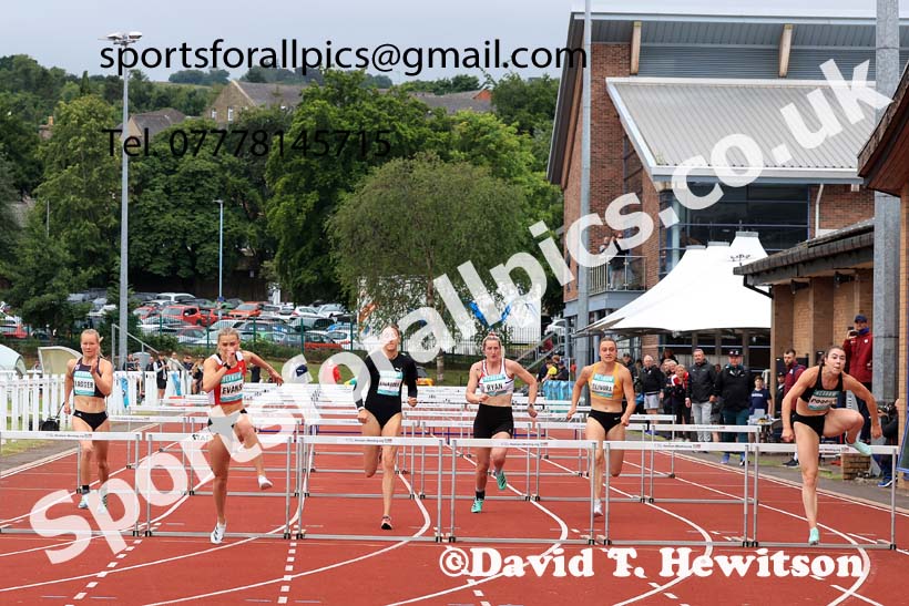 Womens Heptathlon 100 metres hurdles, 2024 EAP International Combined events, Hewcham, Northumberland.  Photo: David T. Hewitson/Sports for All Pics